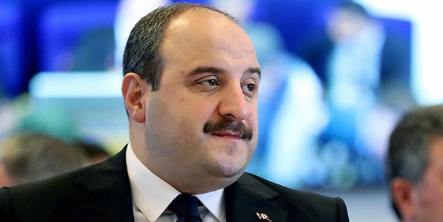 Mustafa Varank'tan sert tepki: Cumhurbaşkanımızın rahmetli annesine küfür edenleri...