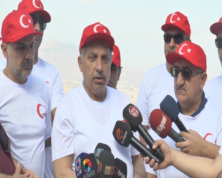 Mustafa Yalçın: ”İşini yapmadan maaş alanları yine olsa keyifle işten çıkartırım” 