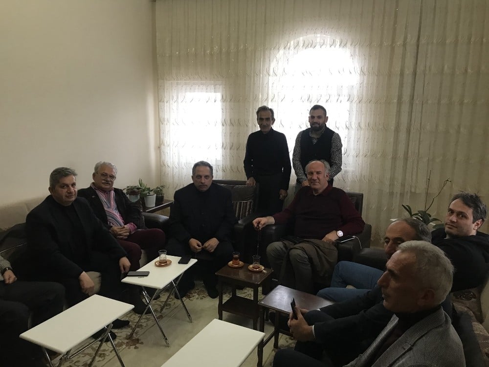 Mustafa Yalçın ve Özkan Altun, Elbaşı Mahallesi’ni Ziyaret Etti 