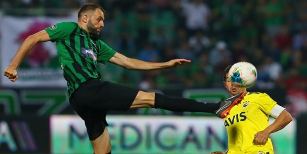 Mustafa Yumlu'dan penaltı isyanı: Fenerbahçe üst sıralardan kopmasın diye mi yapıyorlar?