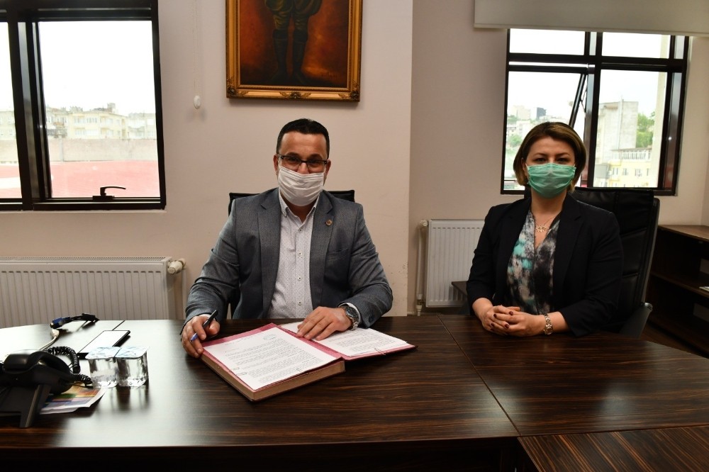 Mustafakemalpaşa Belediyesi ihtiyaç sahiplerine 15 ton gıda dağıtacak 