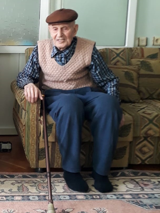Mustafakemalpaşa’nın ilk eğitmeni vefat etti 