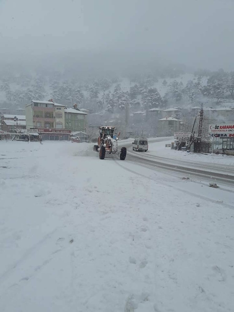 Mut Sertavul Geçidi ulaşıma kapandı 