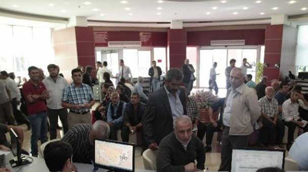 Müteahhitler 1 Ekim öncesi belediyelere akın etti