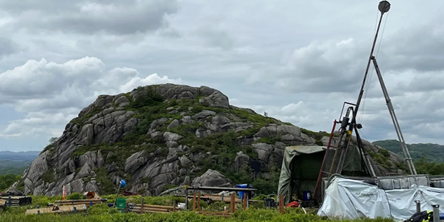 Müthiş rezerv ilan edildi! Her yerden fışkırıyor, 100 yıl yetecek kadar büyüklükte olduğu düşünülüyor