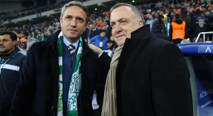 Mutlu Topçu'dan hakem isyanı!