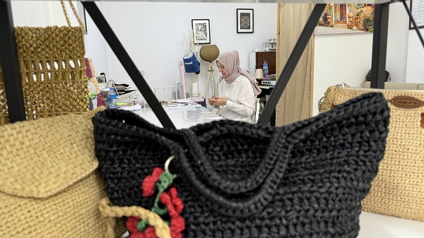 Muz liflerinden hazırlıyor Avrupa’ya satıyor