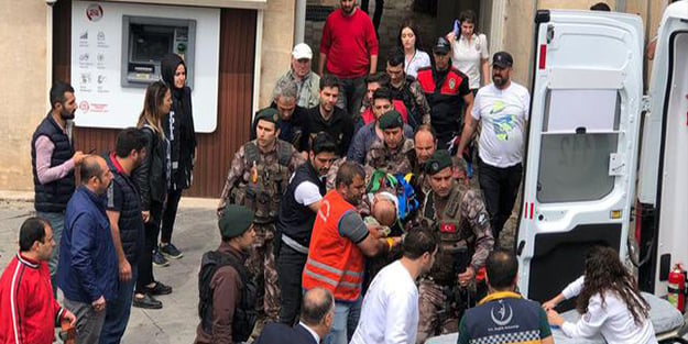 Müze çatısından düşen özel harekat polisi şehit oldu