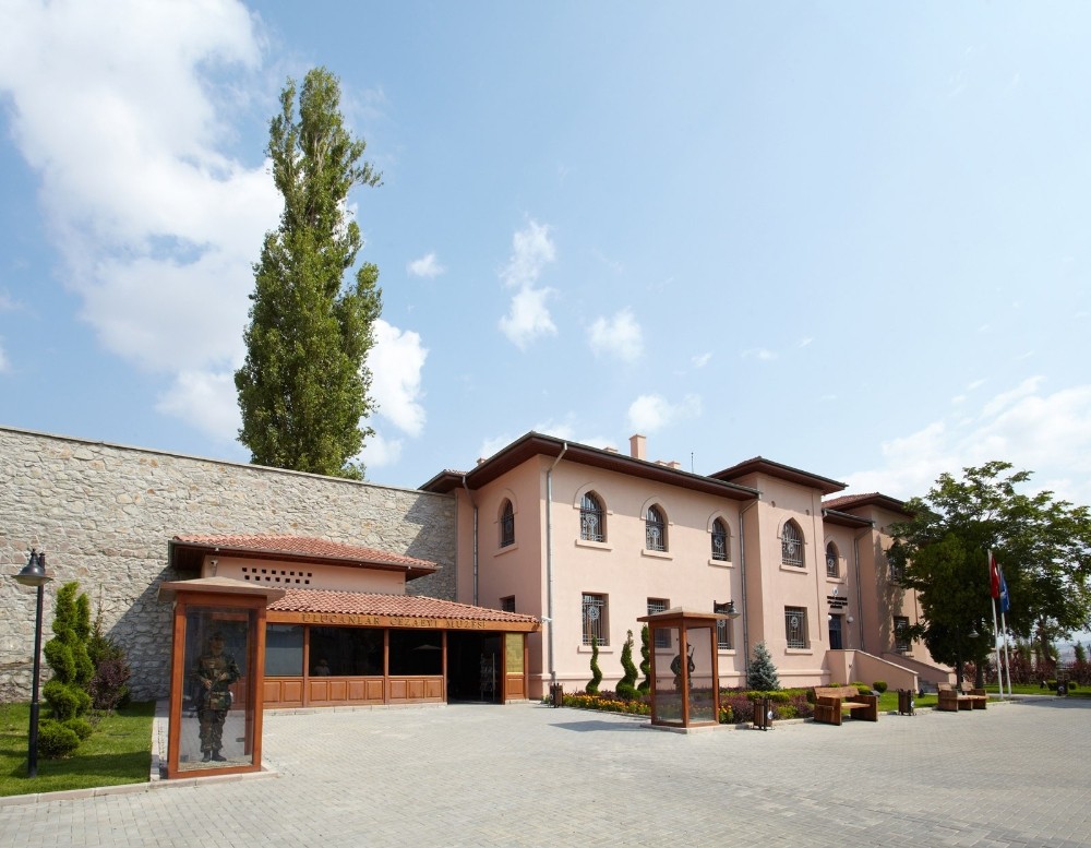 Müzelerde kardeşlik bereketi 