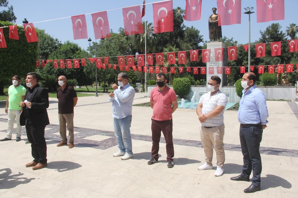 Müzisyenlerden maskeli ve sosyal mesafeli düğün talebi 