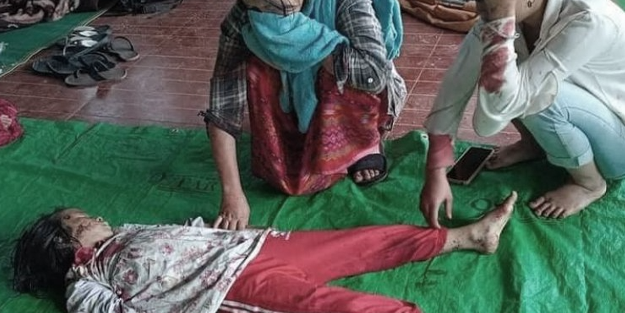 Myanmar ordusunca helikopterlerden okula ateş açılması sonucu 6 çocuk öldü!