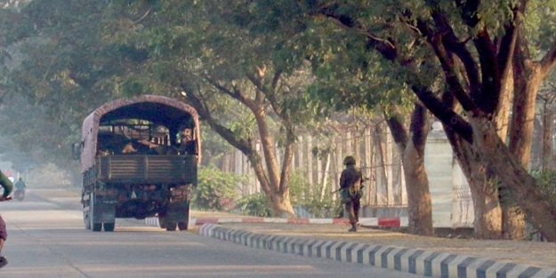Myanmar'daki darbenin ardından kritik uyarı!