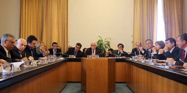 Dersane düzenlemesi kabul edildi