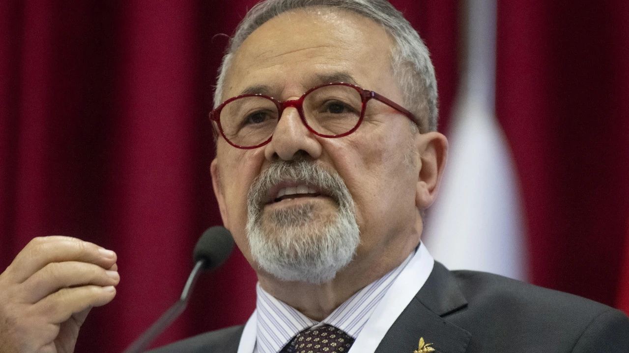 Naci Görür'den korkunç açıklama! 'Asıl deprem 7’nin üzerinde olacak'