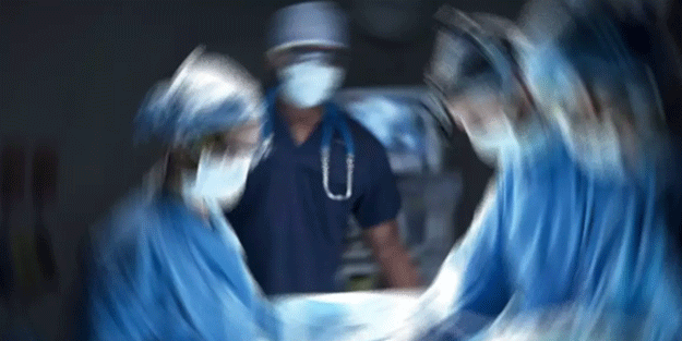 Nadir rastlanan vaka: 3 aylık bebeğin 'kuyruğu' alındı