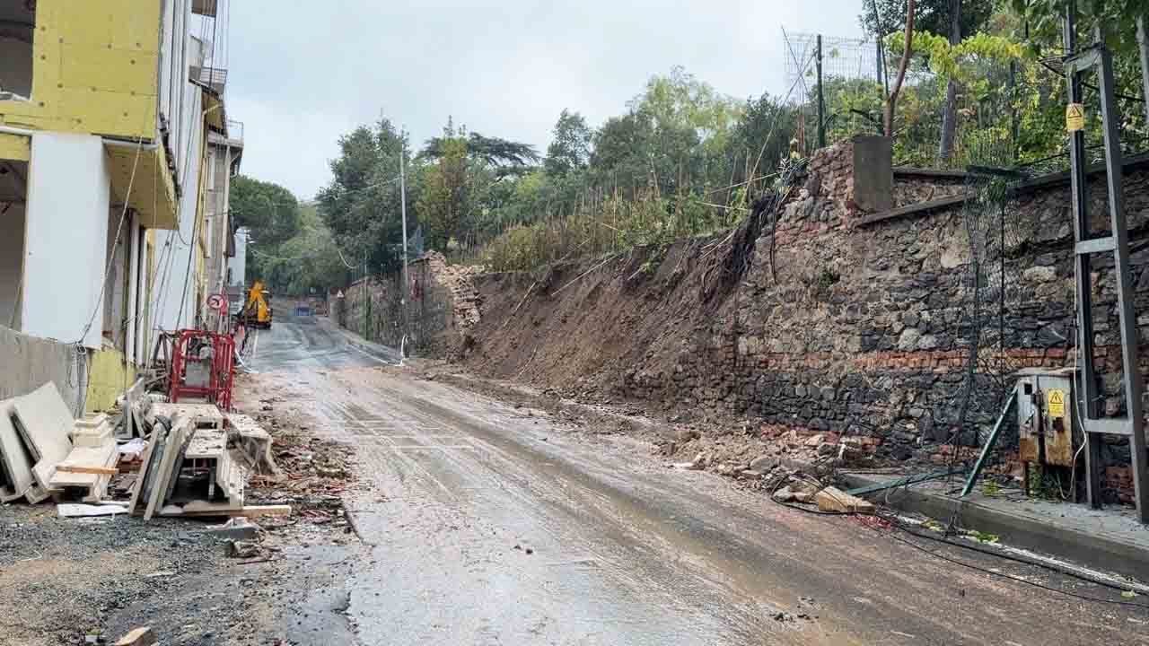 Naile Sultan Korusu’nda çökme: İstinat duvarı yağışa dayanamadı!