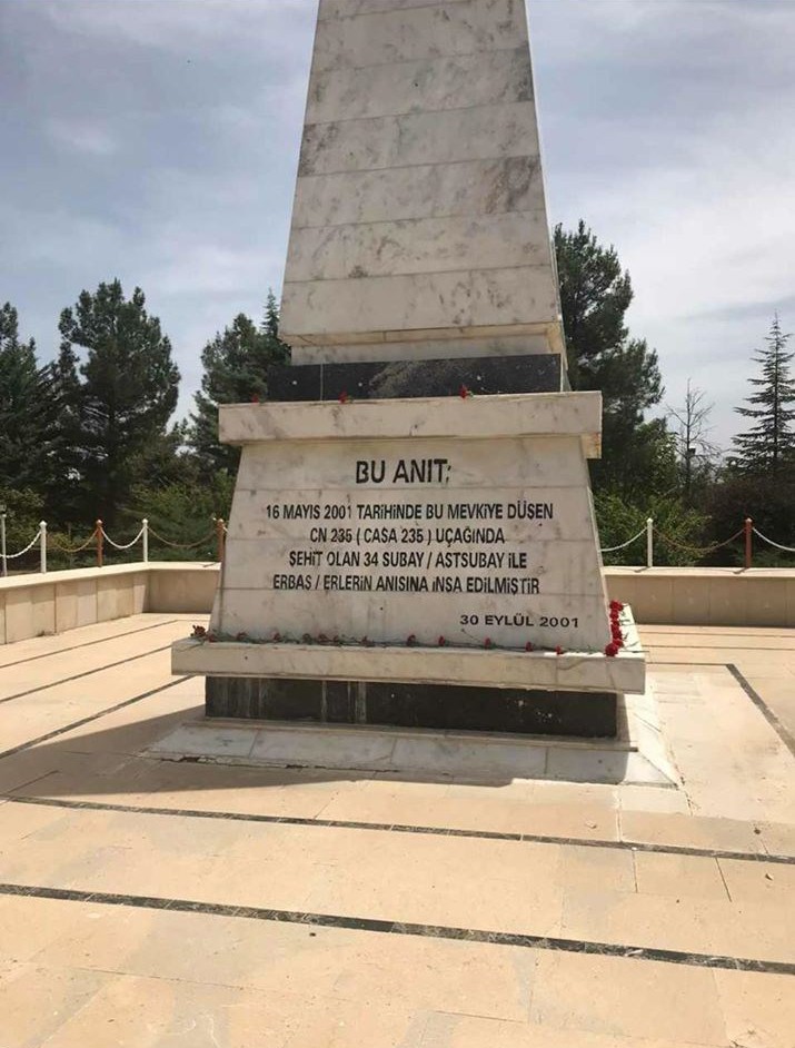 Nakliye uçağının düşmesiyle şehit olan 34 askerin aileleri anma programına katılamadı 