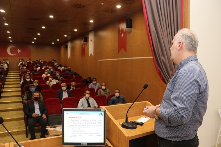 Nakliyecilere ’hayvanların refahı ve korunması’ anlatıldı 