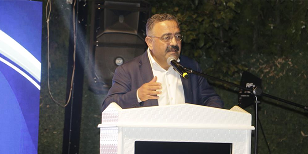 Namaza meyli olmayanın ezanda kulağı olmazmış! CHP'li Tanrıkulu ezan propagandası yapacakken rezil rüsva oldu