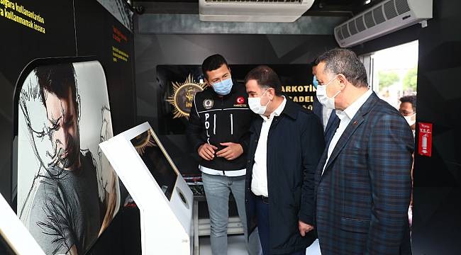 'Narko TIR'da eğitim! Uyuşturucunun zararlarını “Narko TIR”da öğreniyorlar