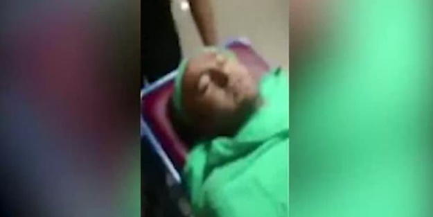 Narkozun etkisiyle söylediği şarkı güldürdü