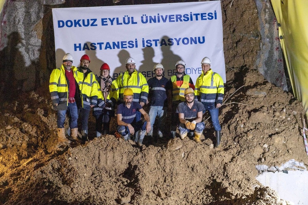 Narlıdere Metrosunda üçüncü istasyona ulaşıldı 