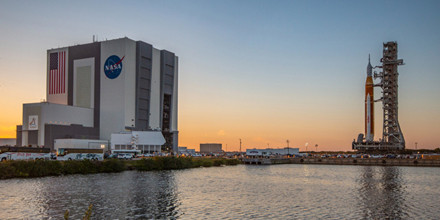 NASA, 1969'daki Ay seyahatinin fotoğraflarını ilk kez paylaştı! 50 yıl sonra...