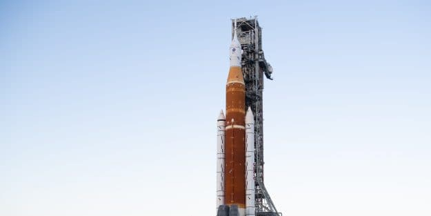 NASA Flaş hamleyi yaptı yalnız SLS roketi bütçesindeki rakamı aştı! Milyar dolarlık etkisi