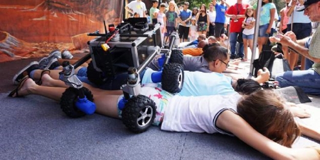 NASA kapılarını ziyaretçilere açtı