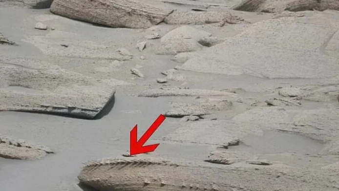 NASA, Mars'taki o cismin sırrını açıkladı