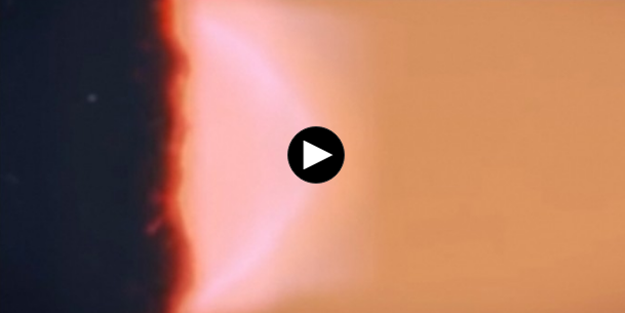 NASA, uzay gemisinde ateş yaktı