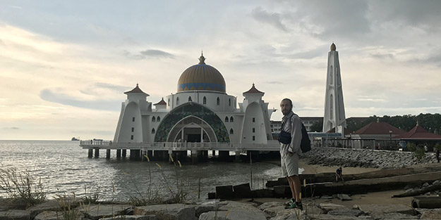 Nasıl olur demeyin! 9 ay, 2 bin dolar, 27 ülke…