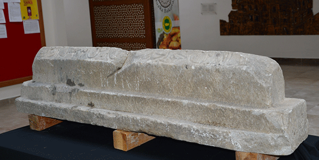 Nasreddin Hoca'nın sandukası görücüye çıktı