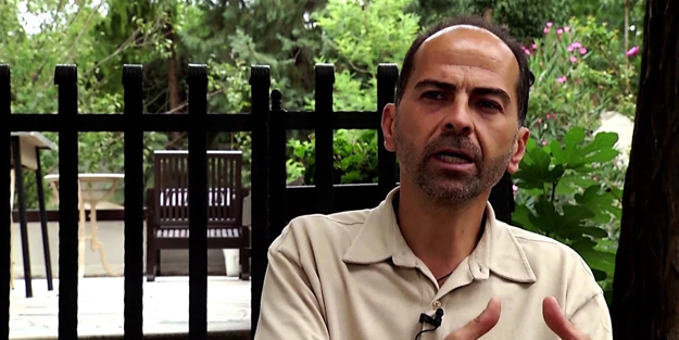 Nasuh Mahruki FETÖ’cü teröristlerle yayına çıkıp Türkiye düşmanlığı yaptı