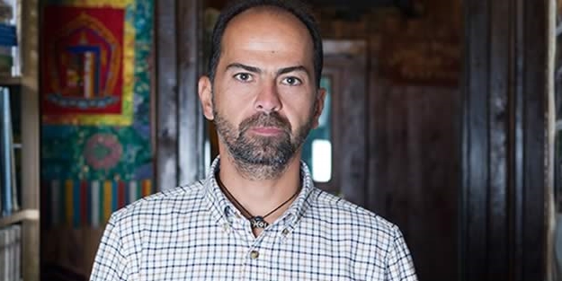 Nasuh Mahruki'den skandal Rus uçağı paylaşımı!