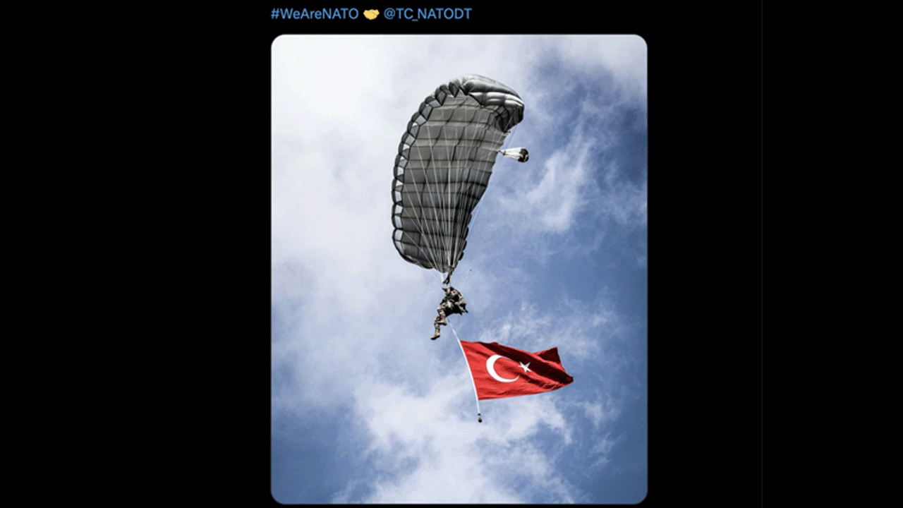 NATO 29 Ekim'i bu fotoğrafla kutladı