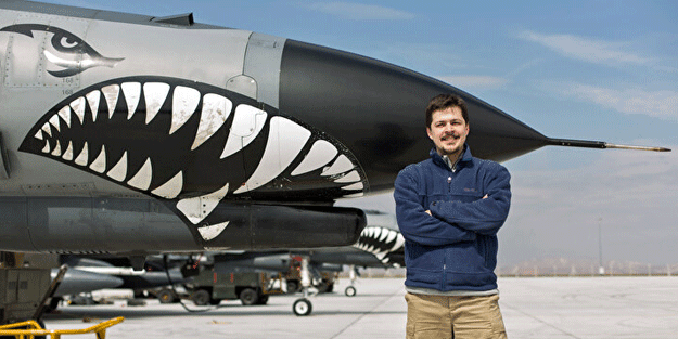 NATO bu Türk'ün peşinde! Tüm dünyaya damga vurdu