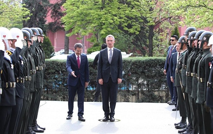 NATO Genel Sekreteri Stoltenberg Türkiye'ye geldi