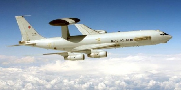NATO uçağı Türk hava sahasında