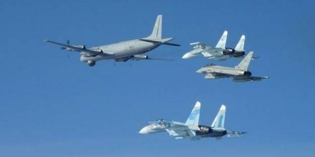 NATO uçakları Rus bombardıman uçaklarını önledi