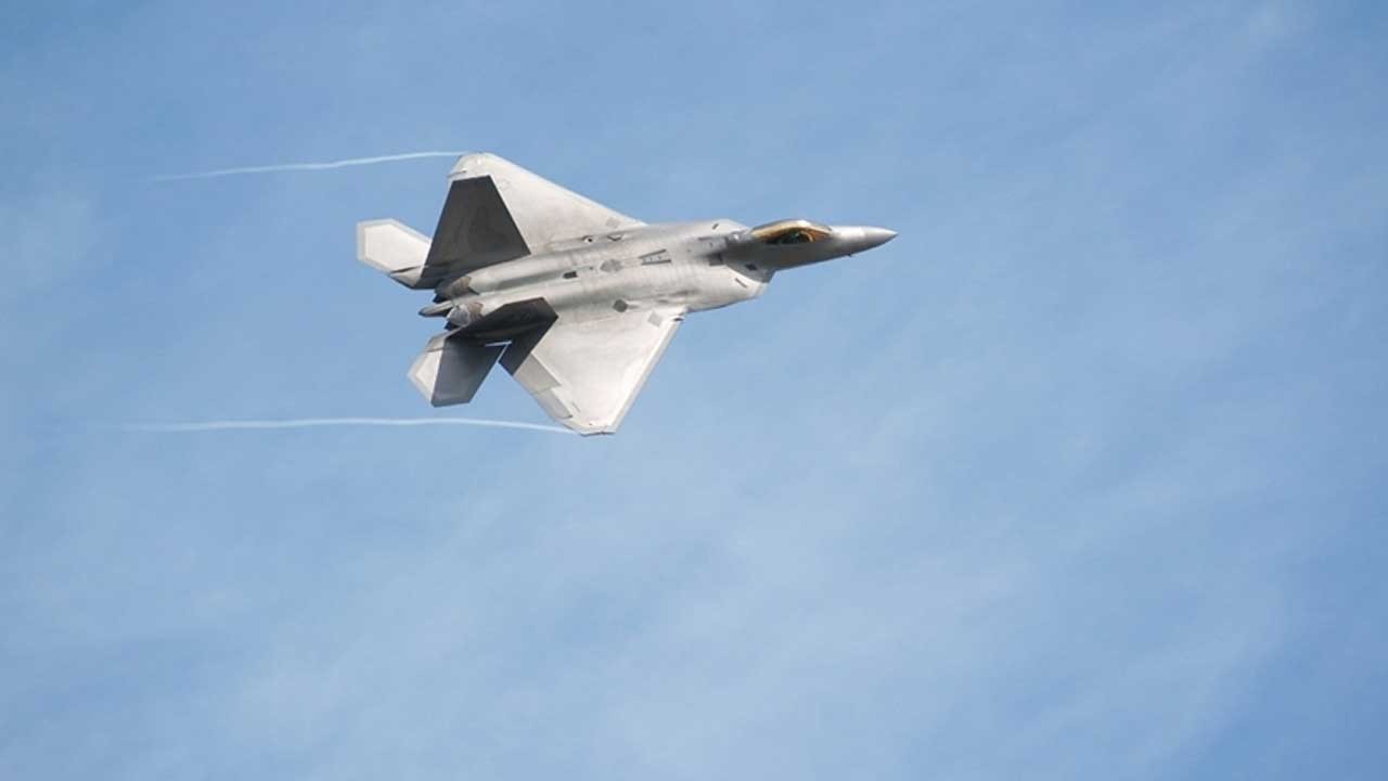 NATO'da neler oluyor? ABD, savaş uçaklarını çekti