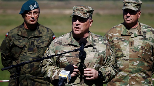 NATO’dan Putin'e gövde gösterisi