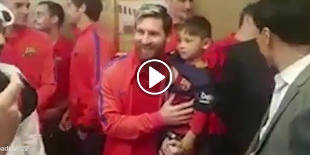 Naylon poşetten Messi forması giyen çocuğun hayali gerçek oldu