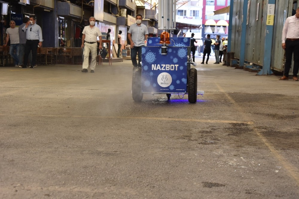 NAZBOT-1’den Cuma namazı mesaisi 