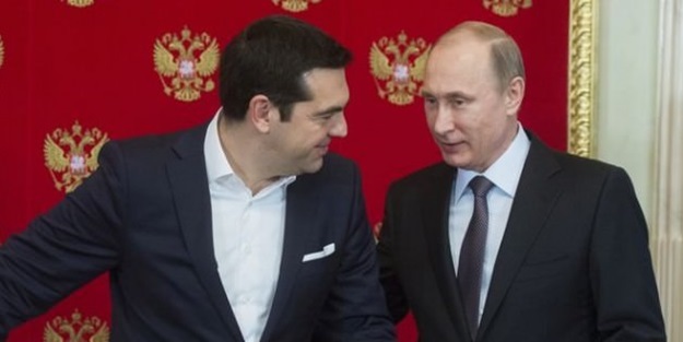 Naziler çaldı, Putin alıp Çipras'a verdi