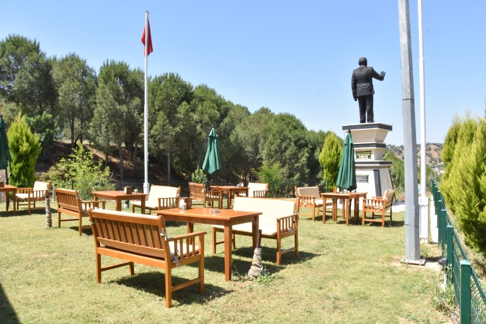 Nazilli Belediyesi işletmeleri korona virüs tedbirleri kapsamında hizmete açıldı 