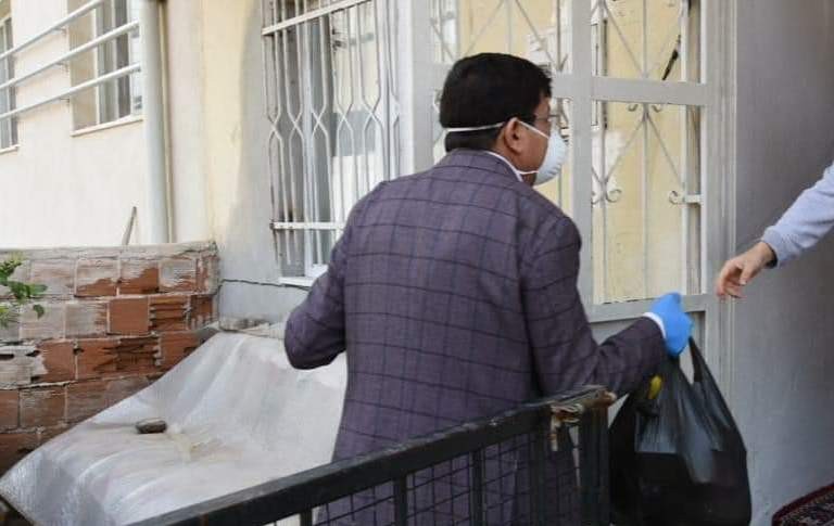 Nazilli Belediyesi’nden ihtiyaç sahiplerine gıda desteği 