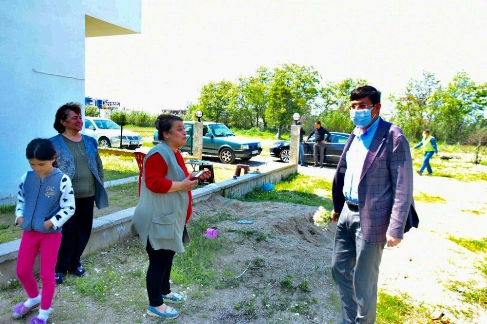 Nazilli’de dezenfekte ekipleri aralıksız çalışıyor 