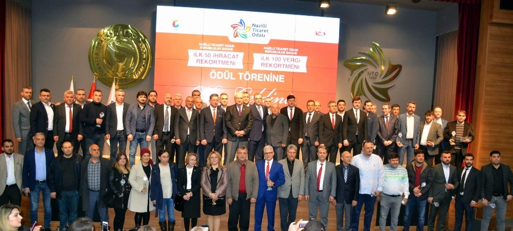 Nazilli’de ekonominin öncüleri ödüllendirildi 