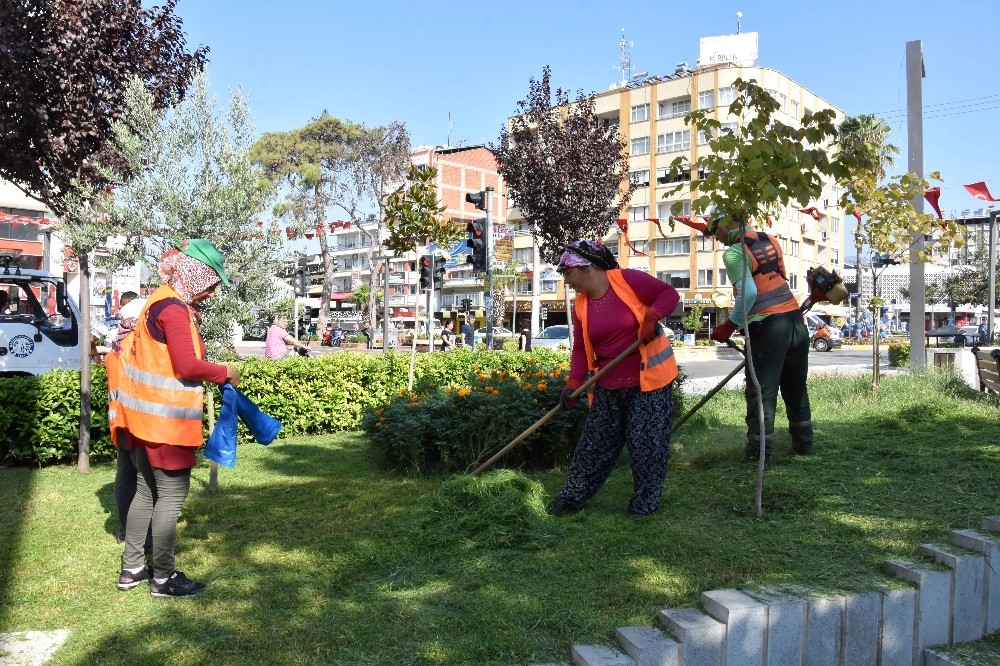Nazilli’de hummalı temizlik çalışması 